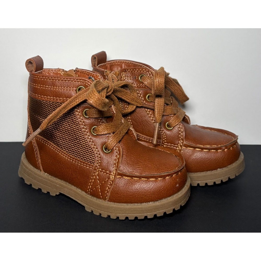 The Children's Place Boys‎ Faux Leather Lace Up Tan / Brown boots - Toddler 5C